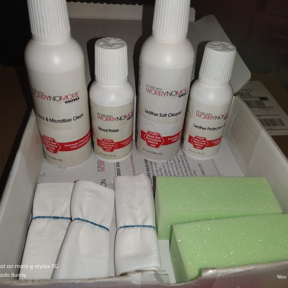 fabric & furniture cleaner
